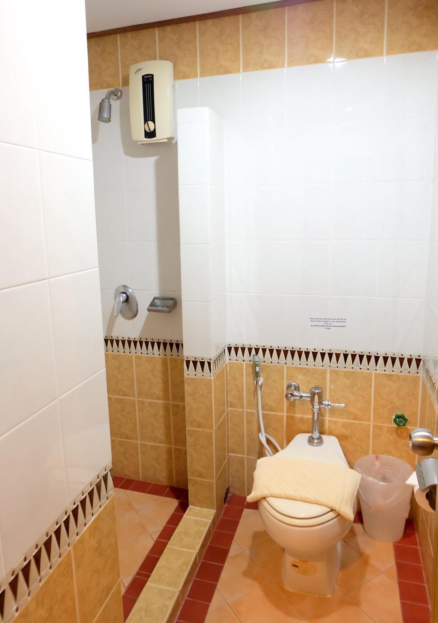 Vieng Thong Hotel Krabi town Kültér fotó