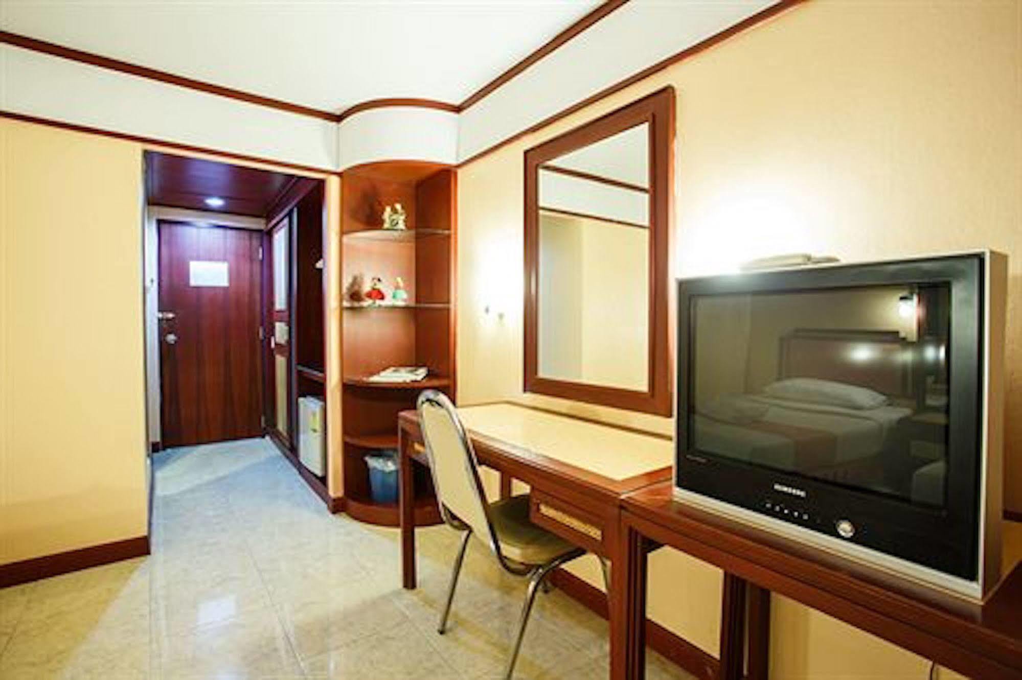 Vieng Thong Hotel Krabi town Kültér fotó